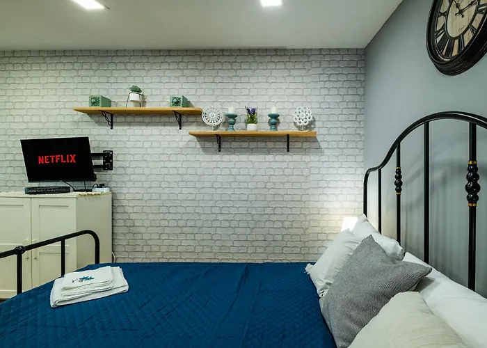 דירה Cozy In Center