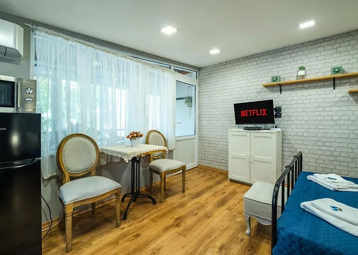 Cozy In Center Apartman